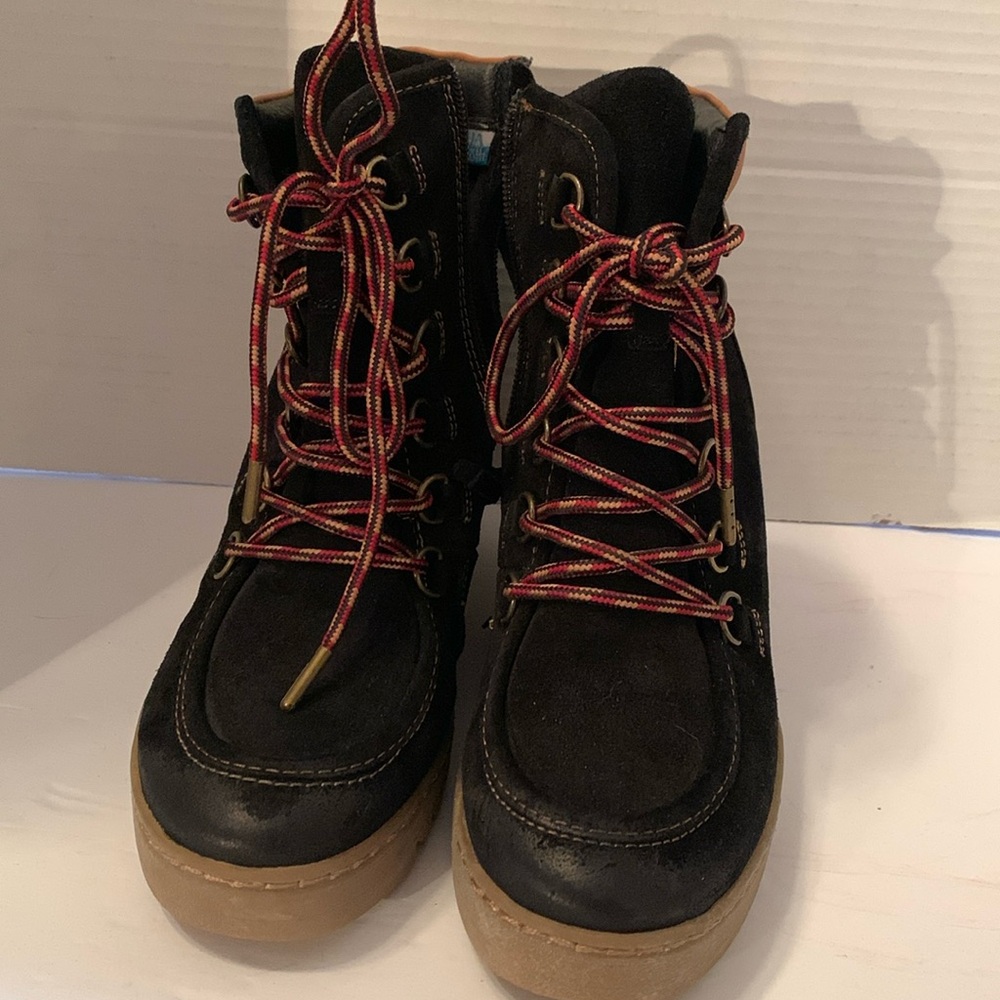 Sofft Lace-up Ankle Boots/ Wedge Black with side zip Women's size 7.5